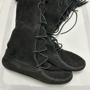 Minnetonka Suede Leather Lace Up Boots 6